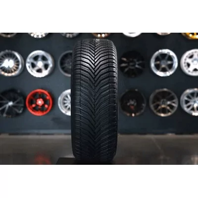 Celoročné pneumatiky MICHELIN CROSSCLIMATE 2 SUV 255/45 R20 105W